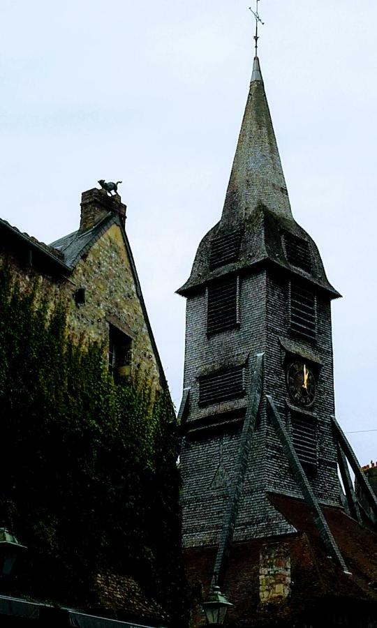 Apartmán La Fleur D Honfleur Avec Son Parking Exteriér fotografie